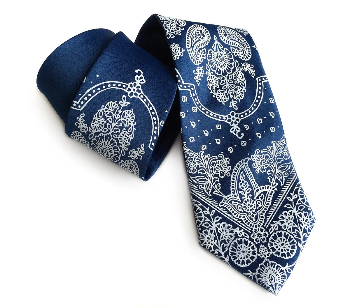 Bandana Print Necktie. Paisley cowboy tie.