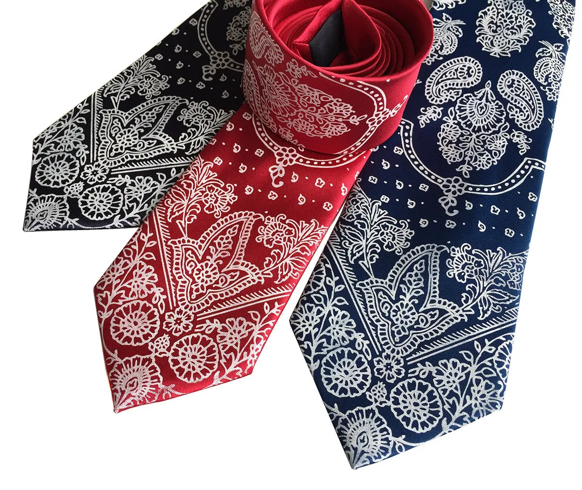 Bandana Print Necktie. Paisley cowboy tie.